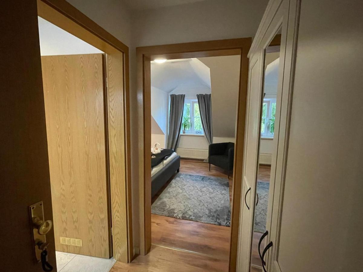 Hotel Und Restaurant Zum Bunten Hirsch Mirow Eksteriør billede